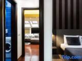 2 Bedrooms Attic Apartment