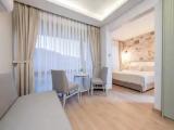 Standard Double room with partial sea view