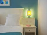 Standard Double room with partial sea view