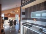 2 Bedrooms Luxury Apartment