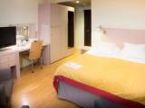 Standard Twin room with courtyard view