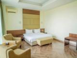 Suite with balcony and with city view