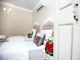 Standard room with city view
