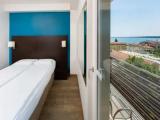 Standard Double room with lake view