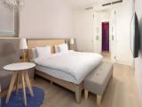 Premium Single Suite with sea view