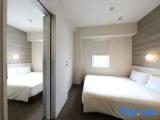 Connecting room