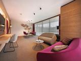 Suite with lake view
