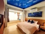 Standard Family room with mountain view