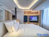 Executive Double Club Suite
