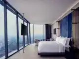 Corner Double Junior Suite with park view