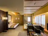Premier Double Suite