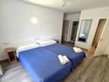 Deluxe Twin room with partial sea view
