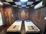 Standard Twin room with balcony