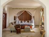 Standard room with courtyard view