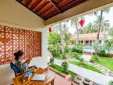 Standard Double room with pool view