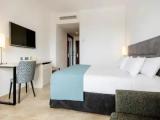 Premier room