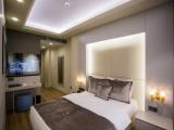 Deluxe Double room with street view