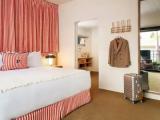 Standard Double room with city view