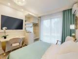 Deluxe Double room with view