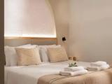 Deluxe Suite with balcony