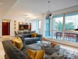 3 Bedrooms Apartment