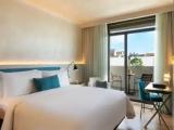 Superior Double room with balcony and with courtyard view