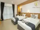 Superior Twin room with city view