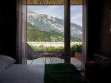 Standard Double room with view