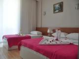 Standard Double room with partial sea view