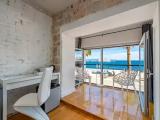 Deluxe room beachfront