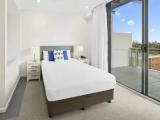 2 Bedrooms Apartment with balcony and with water view