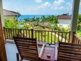 Deluxe room with ocean view