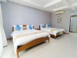 Deluxe Single room with park view