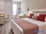 Deluxe Triple Family room