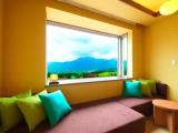 Standard room with mountain view