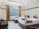Deluxe Quadruple Family room