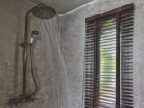 Deluxe room with balcony and with garden view