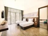 Executive Suite with river view