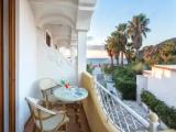 Standard Double room with partial sea view