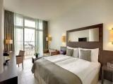 Deluxe room with lake view