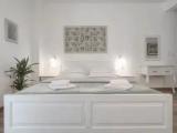 Suite with garden view