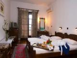 Double room with partial sea view