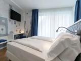 Deluxe Double room with lake view