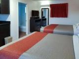 Deluxe Quadruple Suite