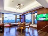 Deluxe Double room with view