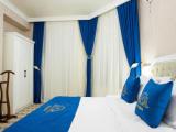 Double Suite with balcony and with garden view