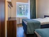Standard Triple room with park view