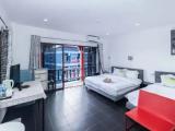 Comfort Triple room with balcony and with city view