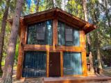 4 Bedrooms Superior Cottage