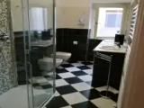 Suite with canal view